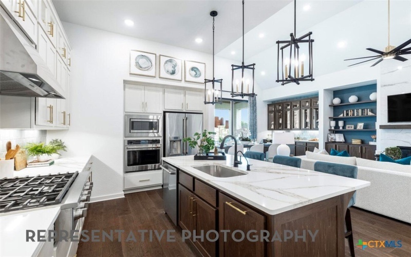 1700 Crimson Sunset Drive, Georgetown, TX 78628, 4 Habitaciones Habitaciones , ,5 BañosBaños,Residential,En Venta,1700 Crimson Sunset Drive,0,604922