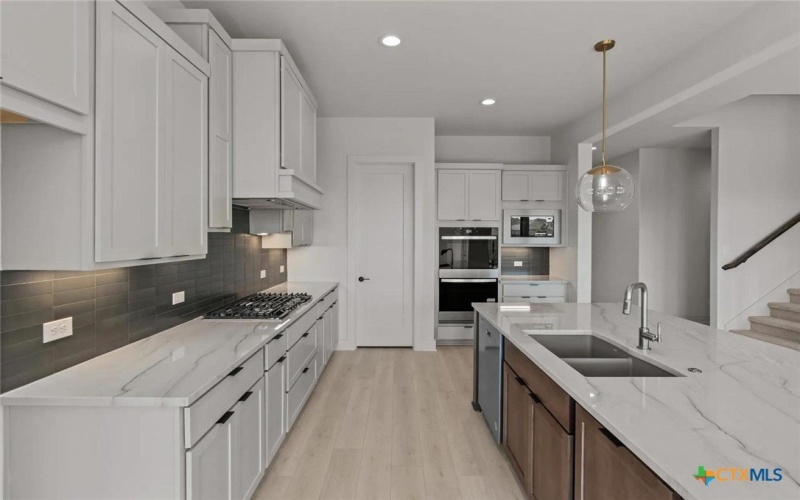 225 Grand Legacy, New Braunfels, TX 78130, 5 Habitaciones Habitaciones , ,5 BañosBaños,Residential,En Venta,225 Grand Legacy,0,604955