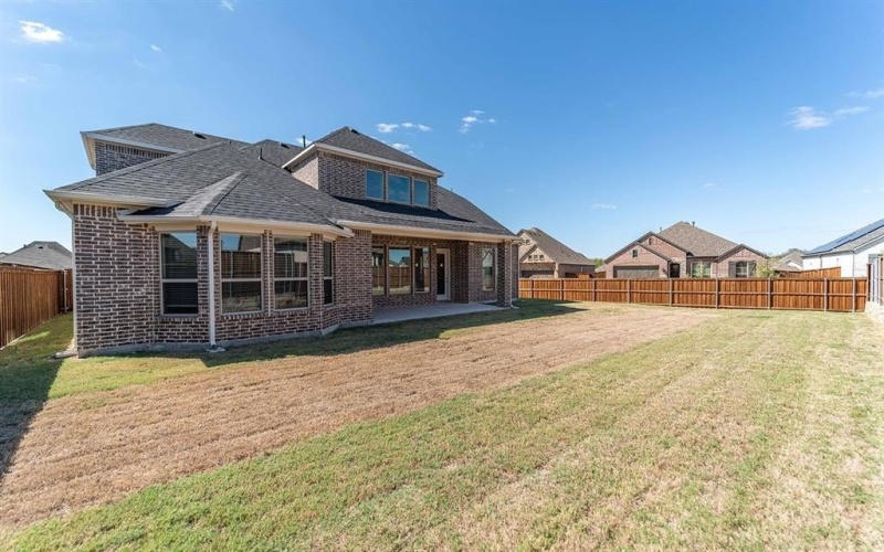 1902 Sicilia Court, McLendon Chisholm, TX 75032, 4 Bedrooms Bedrooms, ,5 BathroomsBathrooms,Residential,For Sale,1902 Sicilia Court,20641333