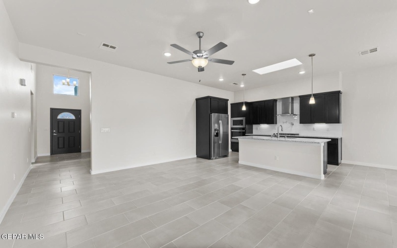 931 GALLIUM Avenue, Santa Teresa, NM 88008, 3 Habitaciones Habitaciones , ,2 BañosBaños,Residential,En Venta,931 GALLIUM Avenue,0,938478