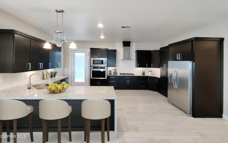 12407 Amesbury, El Paso, TX 79938, 4 Habitaciones Habitaciones , ,2 BañosBaños,Residential,En Venta,12407 Amesbury,0,938494