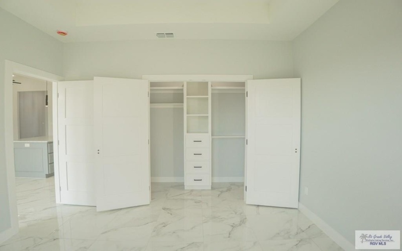 9713 HEIGHTS S, HARLINGEN, TX 78550, 4 Bedrooms Bedrooms, ,2 BathroomsBathrooms,Residential,For Sale,9713 HEIGHTS S,0,29772237