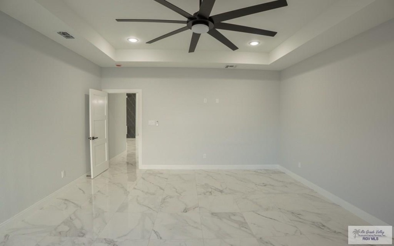 9713 HEIGHTS S, HARLINGEN, TX 78550, 4 Bedrooms Bedrooms, ,2 BathroomsBathrooms,Residential,For Sale,9713 HEIGHTS S,0,29772237