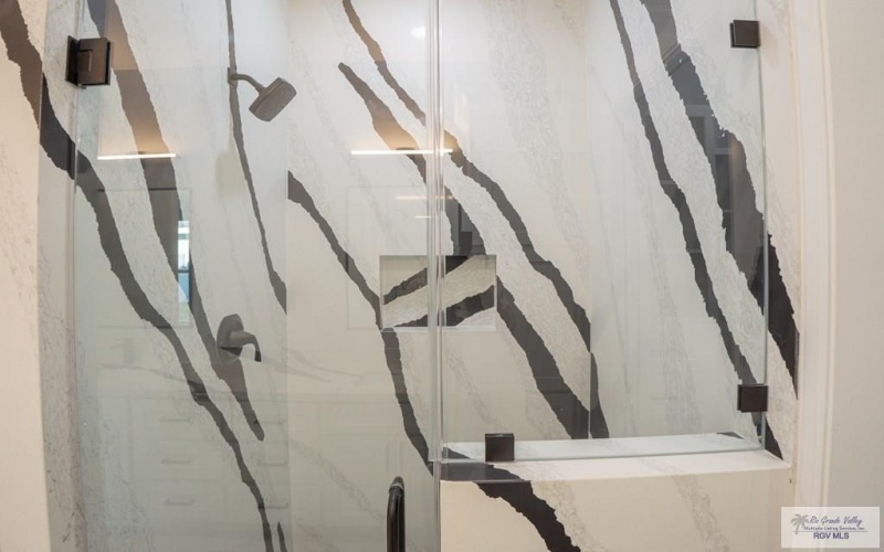 9713 HEIGHTS S, HARLINGEN, TX 78550, 4 Bedrooms Bedrooms, ,2 BathroomsBathrooms,Residential,For Sale,9713 HEIGHTS S,0,29772237