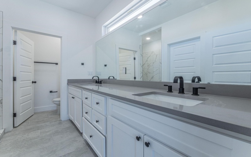 1010 E Marble Street, Burnet, TX 78611, 3 Habitaciones Habitaciones , ,2 BañosBaños,Residential Multi Family,En Venta,1010 E Marble Street,0,176559