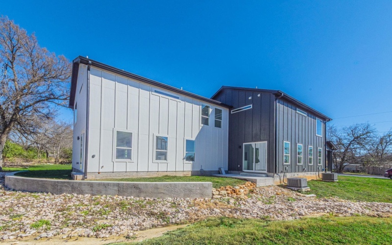 1010 E Marble Street, Burnet, TX 78611, 3 Habitaciones Habitaciones , ,2 BañosBaños,Residential Multi Family,En Venta,1010 E Marble Street,0,176559