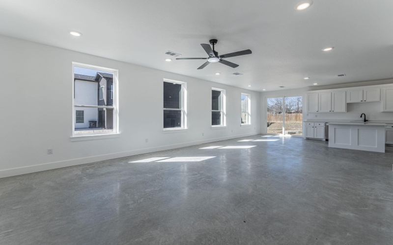 1010 E Marble Street, Burnet, TX 78611, 3 Habitaciones Habitaciones , ,2 BañosBaños,Residential Multi Family,En Venta,1010 E Marble Street,0,176559