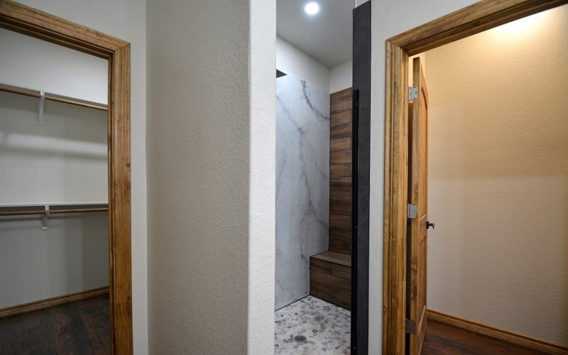 233 Old Oaks Path, Kerrville, TX 78028, 2 Bedrooms Bedrooms, ,2 BathroomsBathrooms,Residential,For Sale,233 Old Oaks Path,0,122535