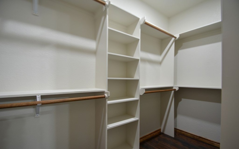 233 Old Oaks Path, Kerrville, TX 78028, 2 Bedrooms Bedrooms, ,2 BathroomsBathrooms,Residential,For Sale,233 Old Oaks Path,0,122535