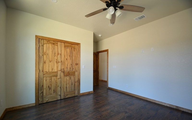 233 Old Oaks Path, Kerrville, TX 78028, 2 Bedrooms Bedrooms, ,2 BathroomsBathrooms,Residential,For Sale,233 Old Oaks Path,0,122535