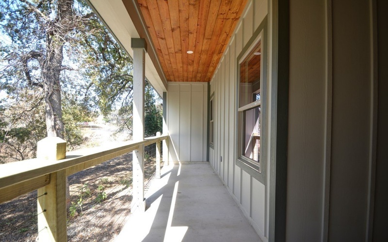 233 Old Oaks Path, Kerrville, TX 78028, 2 Bedrooms Bedrooms, ,2 BathroomsBathrooms,Residential,For Sale,233 Old Oaks Path,0,122535