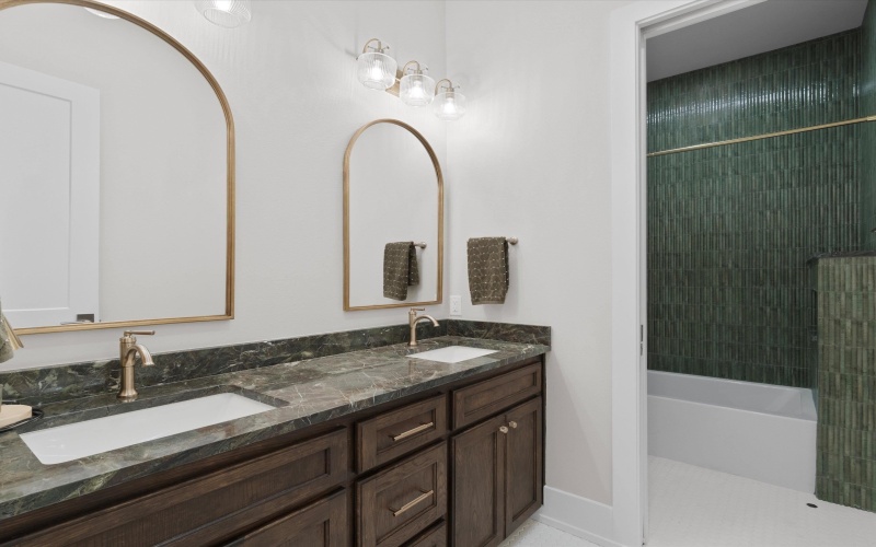 205 Shortleaf Lane, Longview, TX 75605, 4 Bedrooms Bedrooms, ,3 BathroomsBathrooms,Residential,For Sale,205 Shortleaf Lane,0,20261190