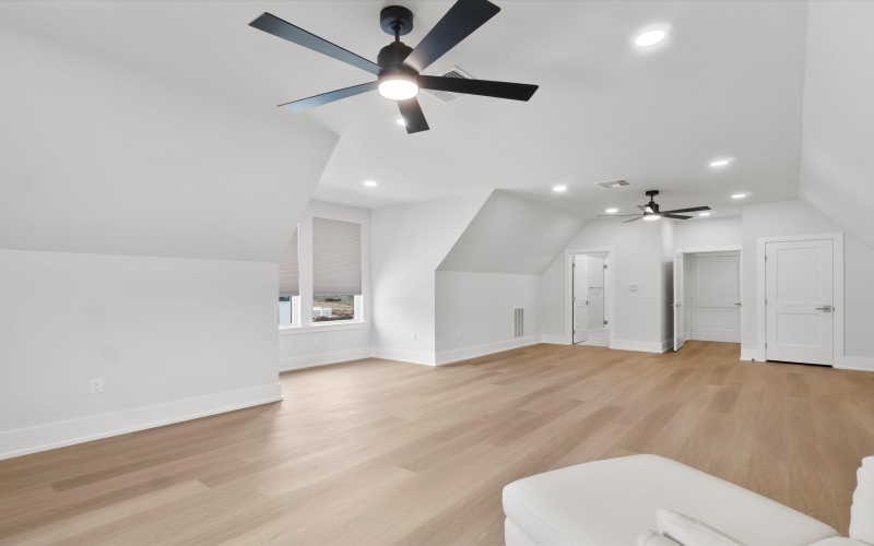 205 Shortleaf Lane, Longview, TX 75605, 4 Bedrooms Bedrooms, ,3 BathroomsBathrooms,Residential,For Sale,205 Shortleaf Lane,0,20261190