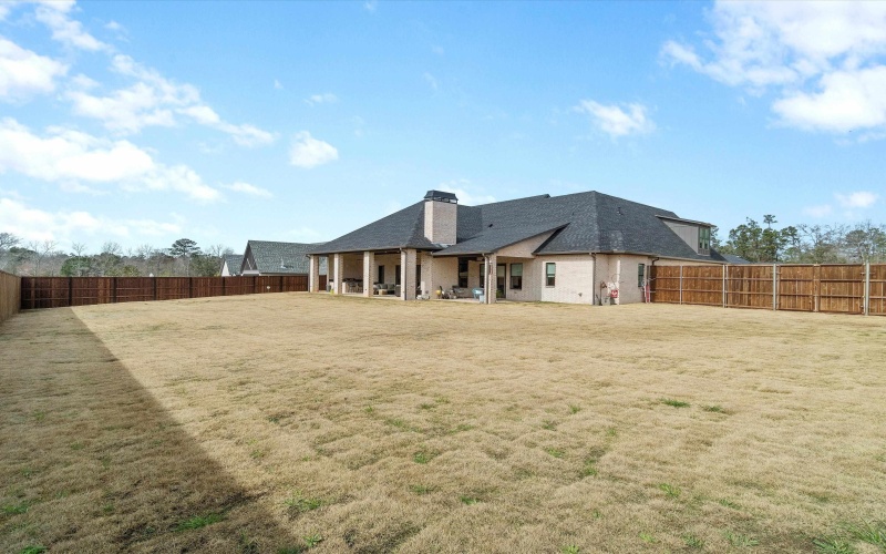 205 Shortleaf Lane, Longview, TX 75605, 4 Bedrooms Bedrooms, ,3 BathroomsBathrooms,Residential,For Sale,205 Shortleaf Lane,0,20261190