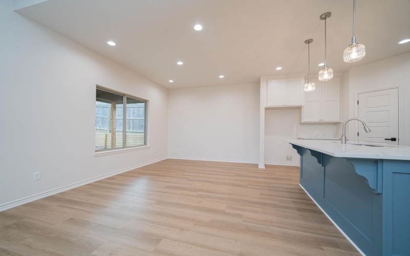 3810 Suren Way, Longview, TX 75605, 3 Bedrooms Bedrooms, ,2 BathroomsBathrooms,Residential,For Sale,3810 Suren Way,0,20261197