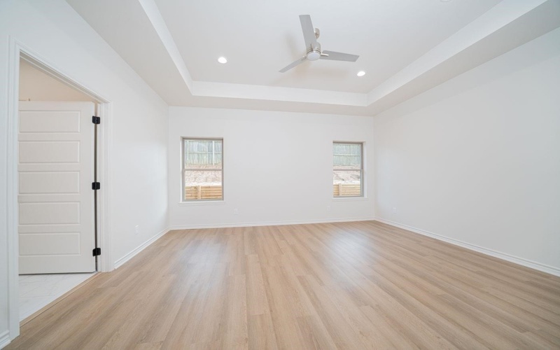 3810 Suren Way, Longview, TX 75605, 3 Bedrooms Bedrooms, ,2 BathroomsBathrooms,Residential,For Sale,3810 Suren Way,0,20261197