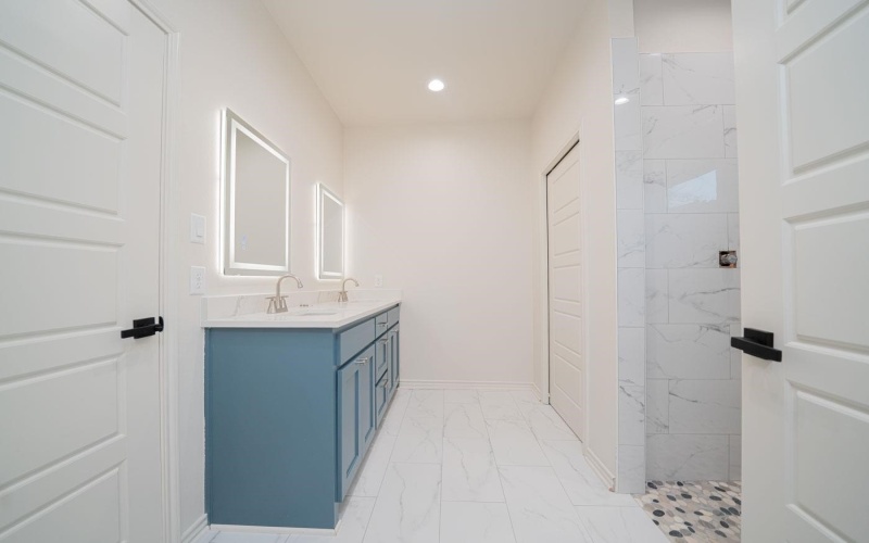 3810 Suren Way, Longview, TX 75605, 3 Bedrooms Bedrooms, ,2 BathroomsBathrooms,Residential,For Sale,3810 Suren Way,0,20261197