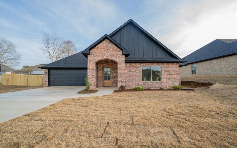 3810 Suren Way, Longview, TX 75605, 3 Bedrooms Bedrooms, ,2 BathroomsBathrooms,Residential,For Sale,3810 Suren Way,0,20261197