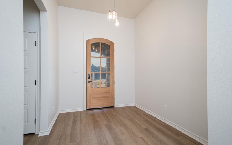 3810 Suren Way, Longview, TX 75605, 3 Bedrooms Bedrooms, ,2 BathroomsBathrooms,Residential,For Sale,3810 Suren Way,0,20261197