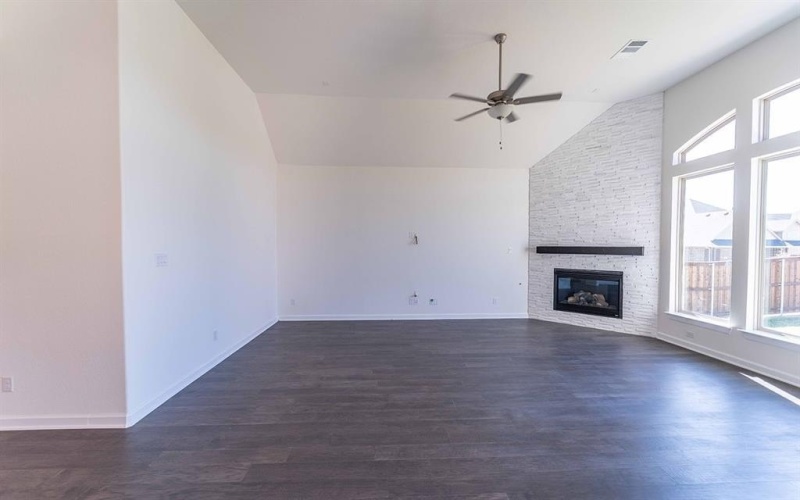 1855 Verona Lane, McLendon Chisholm, TX 75032, 4 Bedrooms Bedrooms, ,3 BathroomsBathrooms,Residential,For Sale,1855 Verona Lane,20641355