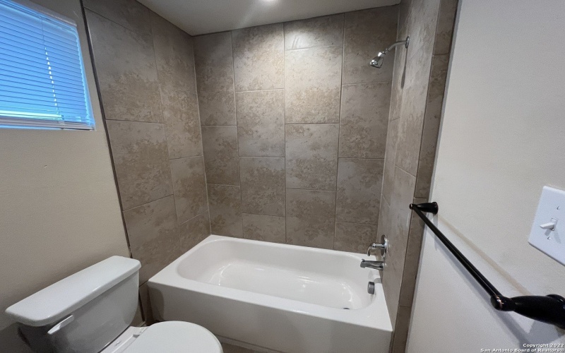 6618 Mia Way, San Antonio, TX 78233, ,Residential Multi Family,For Sale,6618 Mia Way,0,1654762