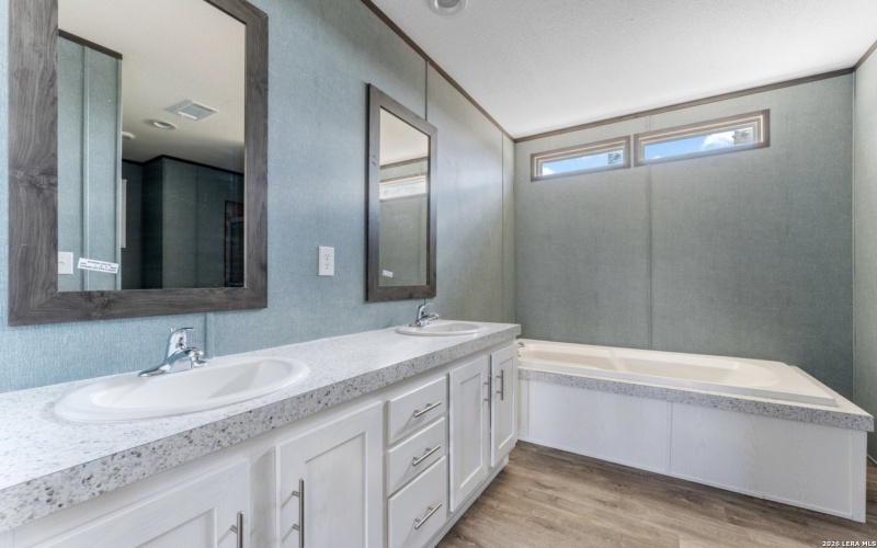 3037 Fm 1333, Poteet, TX 78065, 3 Bedrooms Bedrooms, ,2 BathroomsBathrooms,Residential,For Sale,3037 Fm 1333,0,1942444