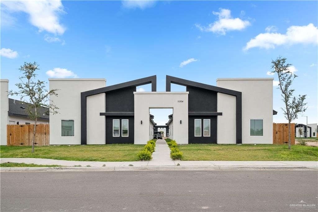 11304 N 25th Street unit: 4 #4, McAllen, TX 78504, 3 Bedrooms Bedrooms, ,2 BathroomsBathrooms,Residential,For Sale,11304 N 25th Street unit: 4,0,496240