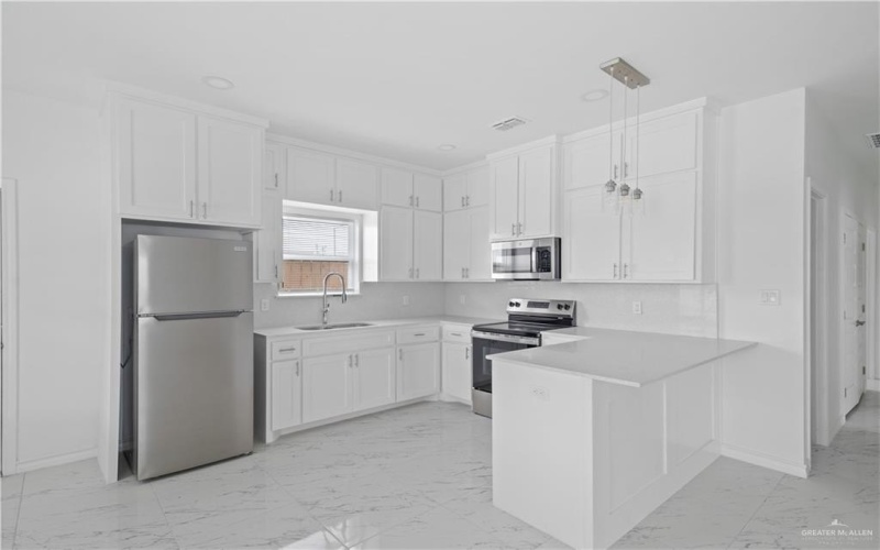 11304 N 25th Street unit: 4 #4, McAllen, TX 78504, 3 Bedrooms Bedrooms, ,2 BathroomsBathrooms,Residential,For Sale,11304 N 25th Street unit: 4,0,496240