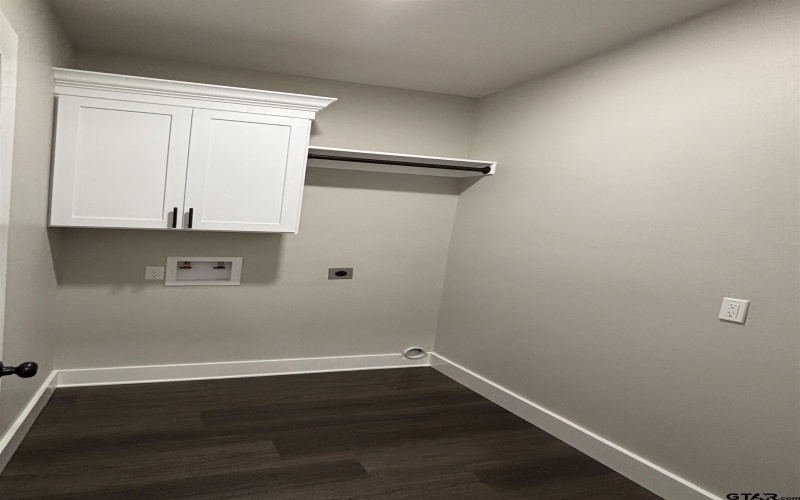 329 CR 2317, Mineola, TX 75773, 4 Habitaciones Habitaciones , ,2 BañosBaños,Residential,En Venta,329 CR 2317,0,26002428