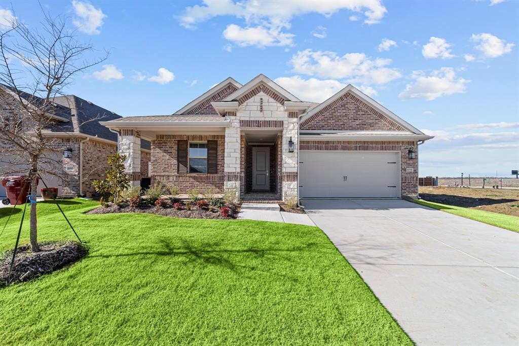 2031 Roaring Fork Drive, Royse City, TX 75189, 3 Bedrooms Bedrooms, ,2 BathroomsBathrooms,Residential,For Sale,2031 Roaring Fork Drive,20585552