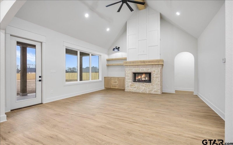 12381 Madison Xing, Bullard, TX 75757, 4 Bedrooms Bedrooms, ,2 BathroomsBathrooms,Residential,For Sale,12381 Madison Xing,0,26002431