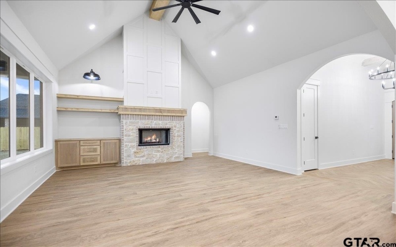 12381 Madison Xing, Bullard, TX 75757, 4 Bedrooms Bedrooms, ,2 BathroomsBathrooms,Residential,For Sale,12381 Madison Xing,0,26002431