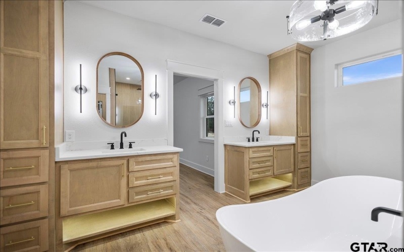 12381 Madison Xing, Bullard, TX 75757, 4 Bedrooms Bedrooms, ,2 BathroomsBathrooms,Residential,For Sale,12381 Madison Xing,0,26002431