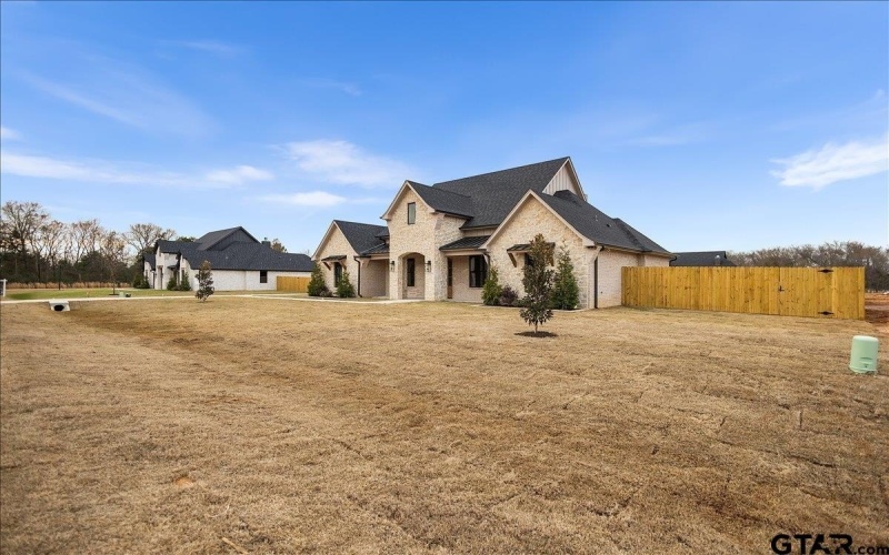 12381 Madison Xing, Bullard, TX 75757, 4 Bedrooms Bedrooms, ,2 BathroomsBathrooms,Residential,For Sale,12381 Madison Xing,0,26002431