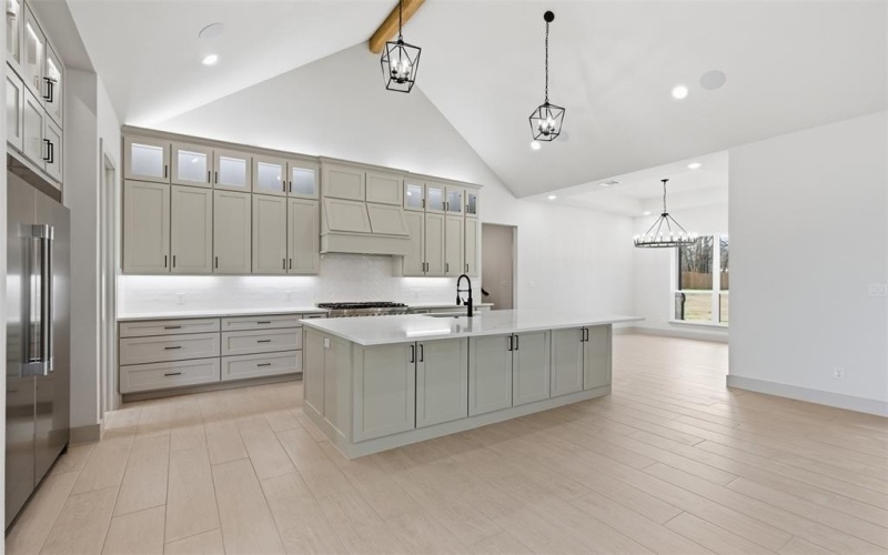 5832 Grey Wolf Court, Fort Worth, TX 76140, 4 Bedrooms Bedrooms, ,5 BathroomsBathrooms,Residential,For Sale,5832 Grey Wolf Court,0,21184049