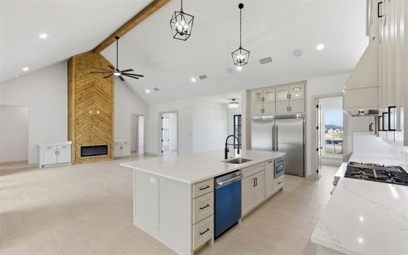 5832 Grey Wolf Court, Fort Worth, TX 76140, 4 Bedrooms Bedrooms, ,5 BathroomsBathrooms,Residential,For Sale,5832 Grey Wolf Court,0,21184049