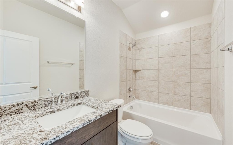 116 Wild Oak Glen, Lavon, TX 75166, 3 Bedrooms Bedrooms, ,2 BathroomsBathrooms,Residential,For Sale,116 Wild Oak Glen,20642288