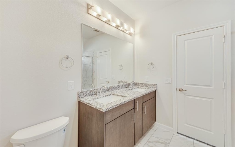 116 Wild Oak Glen, Lavon, TX 75166, 3 Bedrooms Bedrooms, ,2 BathroomsBathrooms,Residential,For Sale,116 Wild Oak Glen,20642288
