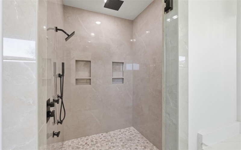 5833 Grey Wolf Court, Fort Worth, TX 76140, 5 Bedrooms Bedrooms, ,6 BathroomsBathrooms,Residential,For Sale,5833 Grey Wolf Court,0,21184056