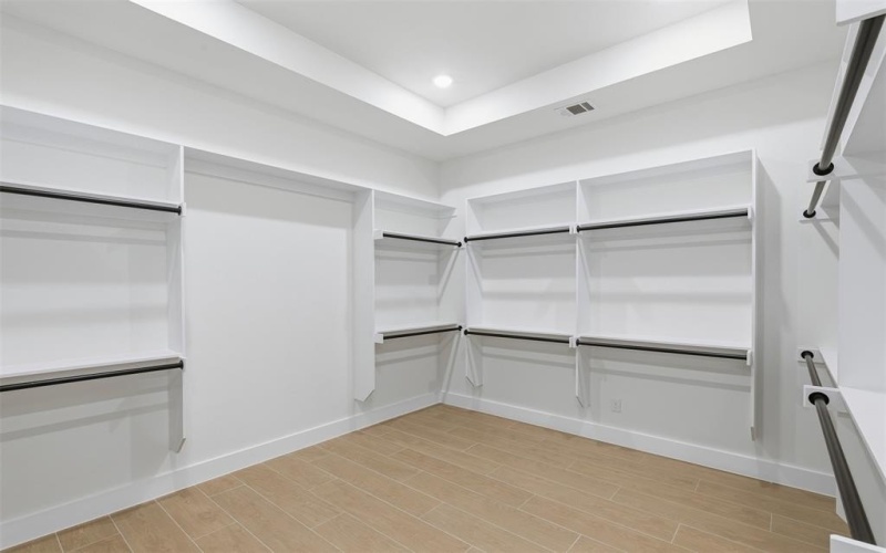 5833 Grey Wolf Court, Fort Worth, TX 76140, 5 Bedrooms Bedrooms, ,6 BathroomsBathrooms,Residential,For Sale,5833 Grey Wolf Court,0,21184056