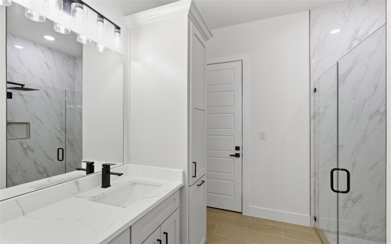 5833 Grey Wolf Court, Fort Worth, TX 76140, 5 Bedrooms Bedrooms, ,6 BathroomsBathrooms,Residential,For Sale,5833 Grey Wolf Court,0,21184056