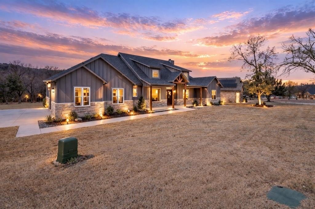 108 Bonita, Springtown, TX 76082, 3 Bedrooms Bedrooms, ,2 BathroomsBathrooms,Residential,For Sale,108 Bonita,0,21184212