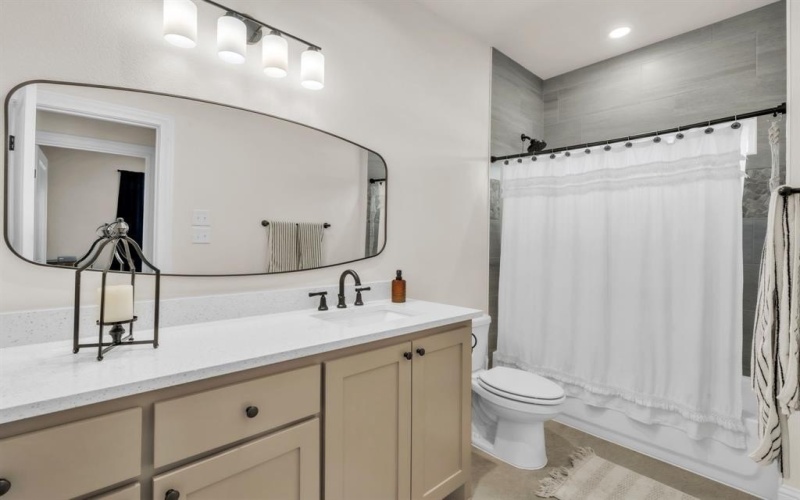 108 Bonita, Springtown, TX 76082, 3 Bedrooms Bedrooms, ,2 BathroomsBathrooms,Residential,For Sale,108 Bonita,0,21184212