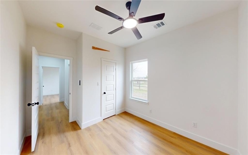 692 County Road 4109, Greenville, TX 75401, 4 Bedrooms Bedrooms, ,2 BathroomsBathrooms,Residential,For Sale,692 County Road 4109,0,21184254