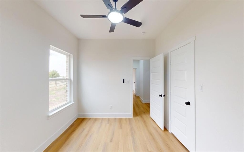 692 County Road 4109, Greenville, TX 75401, 4 Bedrooms Bedrooms, ,2 BathroomsBathrooms,Residential,For Sale,692 County Road 4109,0,21184254