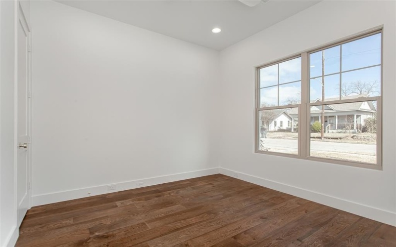 1107 Mount Auburn Avenue, Dallas, TX 75223, 4 Bedrooms Bedrooms, ,5 BathroomsBathrooms,Residential,For Sale,1107 Mount Auburn Avenue,0,21175318