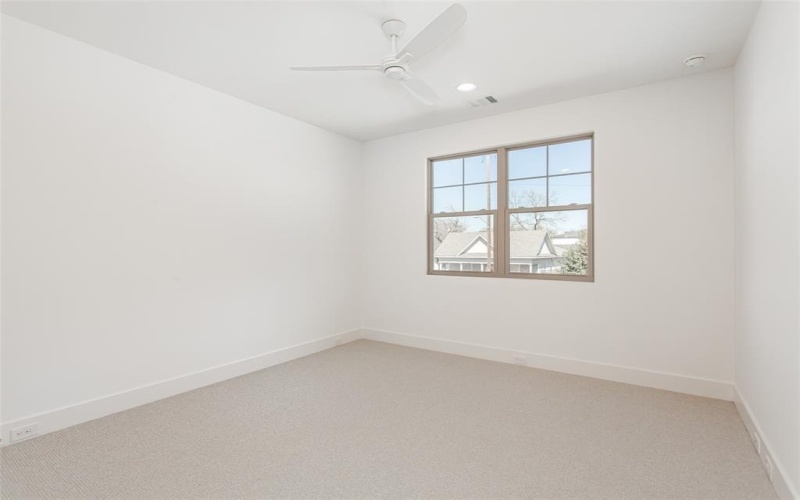 1107 Mount Auburn Avenue, Dallas, TX 75223, 4 Bedrooms Bedrooms, ,5 BathroomsBathrooms,Residential,For Sale,1107 Mount Auburn Avenue,0,21175318