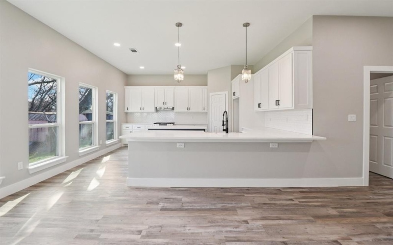 4180 Interurban Road, Lancaster, TX 75134, 4 Habitaciones Habitaciones , ,2 BañosBaños,Residential,En Venta,4180 Interurban Road,0,21178766