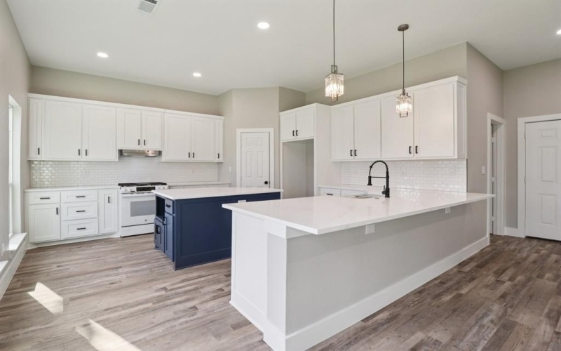 4180 Interurban Road, Lancaster, TX 75134, 4 Habitaciones Habitaciones , ,2 BañosBaños,Residential,En Venta,4180 Interurban Road,0,21178766