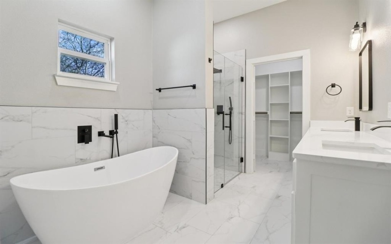 4180 Interurban Road, Lancaster, TX 75134, 4 Habitaciones Habitaciones , ,2 BañosBaños,Residential,En Venta,4180 Interurban Road,0,21178766